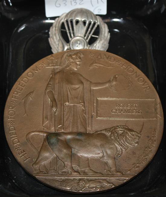 Death plaque to Robert Chambers and Parachute Reg + Badge